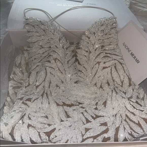 NADINE MERABI TALIA Elegant White Lace Dress - Picture 8 of 17